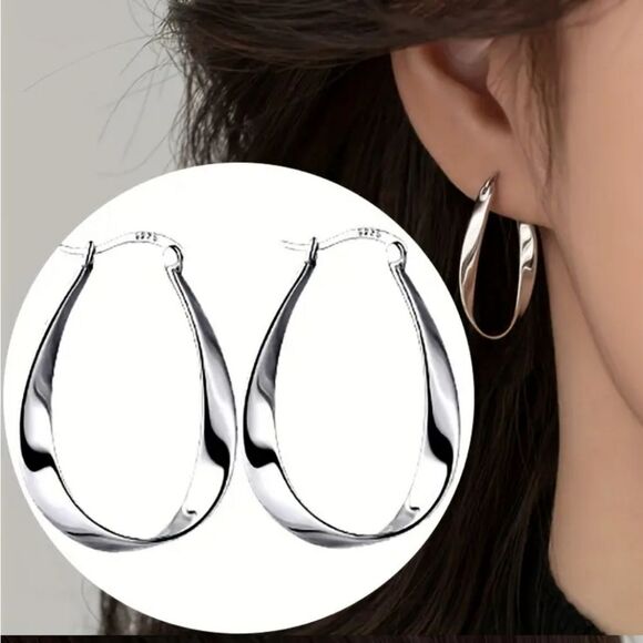 Sterling silver hoop earrings - Picture 3 of 6